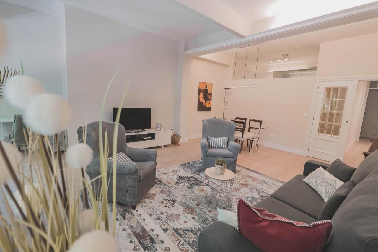 Park view beautiful apartment Bilbao Extérieur photo
