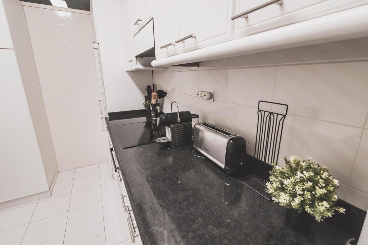 Park view beautiful apartment Bilbao Extérieur photo